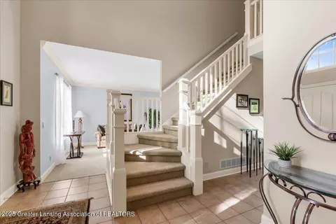 Entry Way - 11701 Hidden Ridge Dr, Dewitt, MI 48820 photo 2 of 5