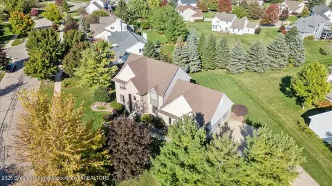 View/Area - 11701 Hidden Ridge Dr, Dewitt, MI 48820 photo 2 of 7