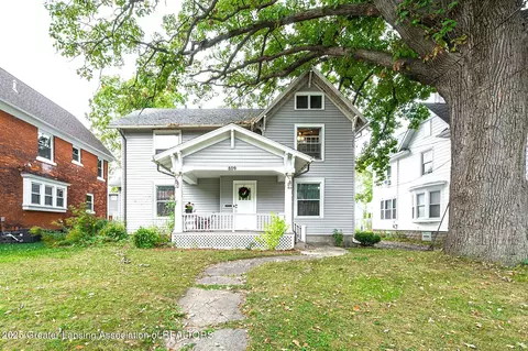 809 Seymour Ave, Lansing, MI 48906