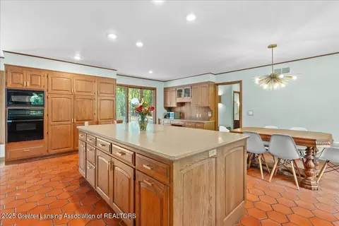 4725 Jadestone Dr, Williamston, MI 48895 photo 14