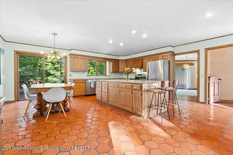 4725 Jadestone Dr, Williamston, MI 48895 photo 12