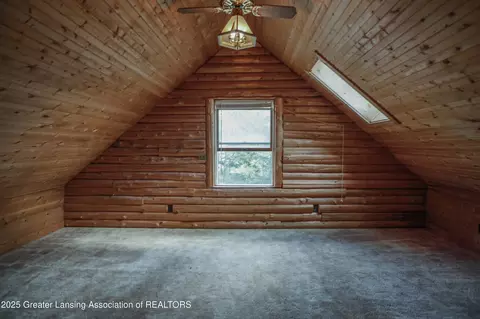 Bedroom - 9515 W Moss Rd, Fowler, MI 48835 photo 9 of 9