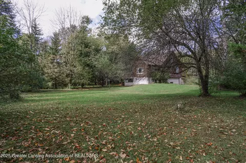 Exterior - 9515 W Moss Rd, Fowler, MI 48835 photo 8 of 8