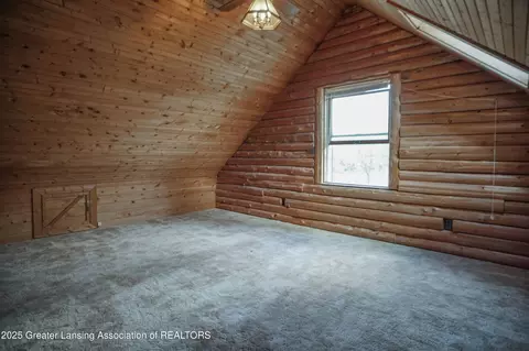 Bedroom - 9515 W Moss Rd, Fowler, MI 48835 photo 8 of 9