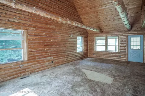 Living - 9515 W Moss Rd, Fowler, MI 48835 photo 1 of 4