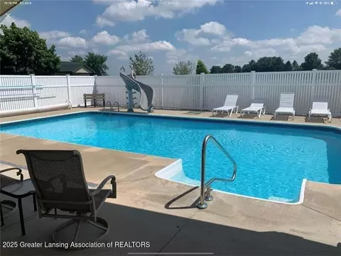 214 E Main St, Westphalia, MI 48894 photo 42