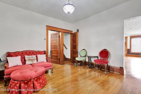 214 E Main St, Westphalia, MI 48894 photo 7