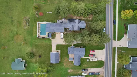 214 E Main St, Westphalia, MI 48894 photo 55