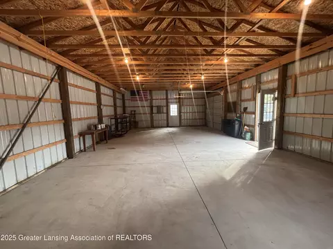 203 E Middleton St, Middleton, MI 48856 photo 5
