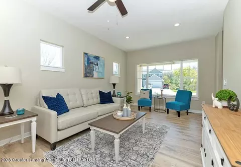 Living - 6 Main, Owosso, MI 48867 photo 1 of 1