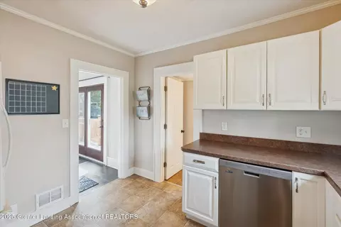415 W Washington St, Dewitt, MI 48820 photo 13