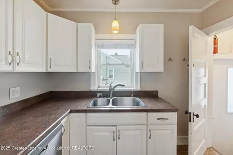 415 W Washington St, Dewitt, MI 48820 photo 12