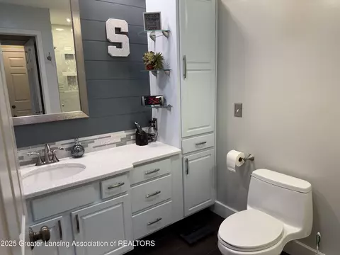 1092 Brookside Dr, Grand Ledge, MI 48837 photo 8