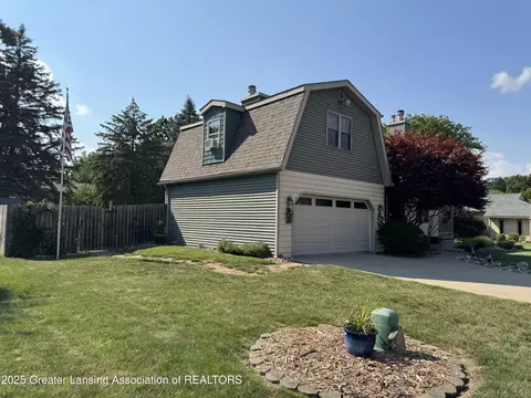 1092 Brookside Dr, Grand Ledge, MI 48837 photo 5