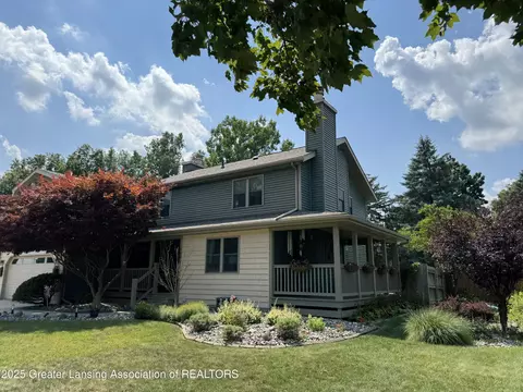 1092 Brookside Dr, Grand Ledge, MI 48837 photo 4