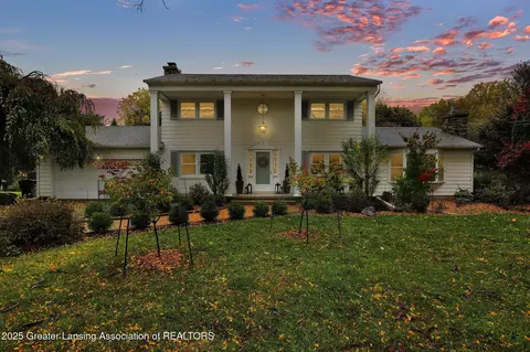 1467 Mercer Dr, Okemos, MI 48864