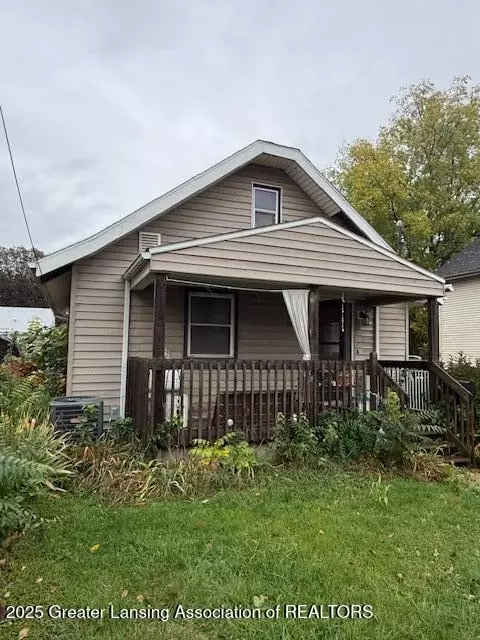 1922 Polly Ave, Lansing, MI 48906