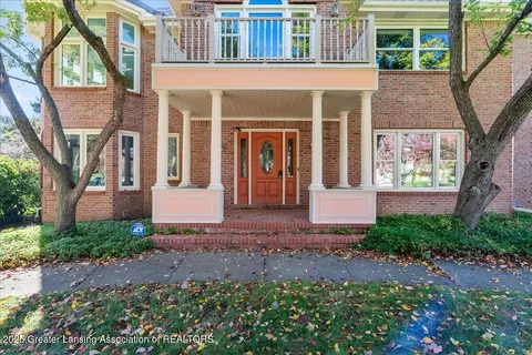 1351 Foxcroft Rd, East Lansing, MI 48823