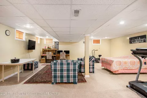938 Durango Dr, Lansing, MI 48917 photo 19