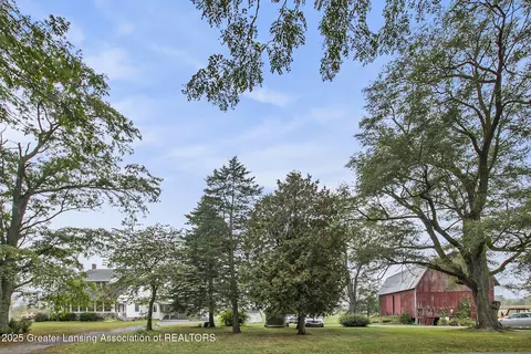 3785 Morrice Rd, Webberville, MI 48892 photo 4