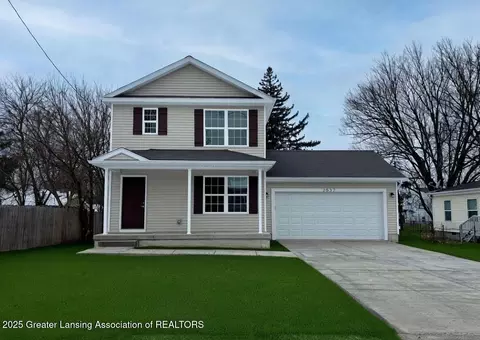 5 Main, Owosso, MI 48867