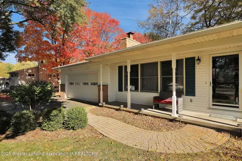 Exterior - 12735 Rambler Rd, Dewitt, MI 48820 photo 4 of 11