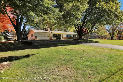 Exterior - 12735 Rambler Rd, Dewitt, MI 48820 photo 2 of 11