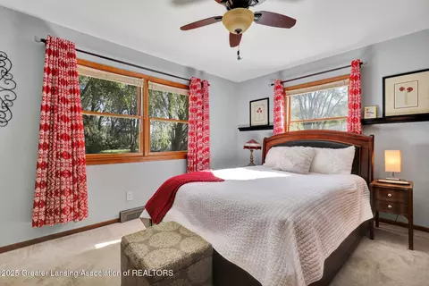 Bedroom - 12735 Rambler Rd, Dewitt, MI 48820 photo 1 of 4