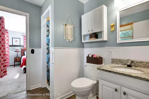 Bath - 12735 Rambler Rd, Dewitt, MI 48820 photo 2 of 2