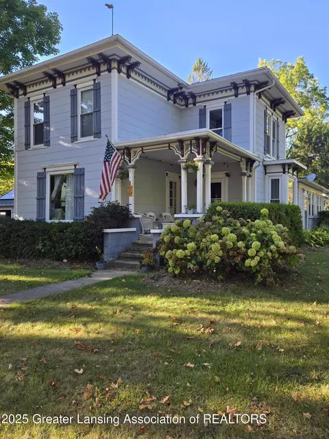247 E 1st St, Ovid, MI 48866 photo 2