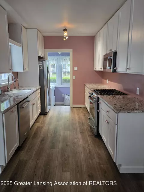 247 E 1st St, Ovid, MI 48866 photo 9