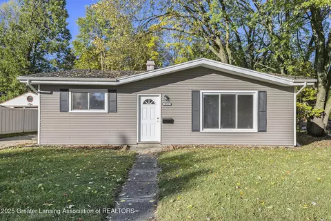 4922 Southgate Ave, Lansing, MI 48910