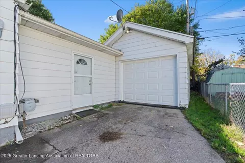 Other - 921 Dingwall Dr, Owosso, MI 48867 photo 9 of 10