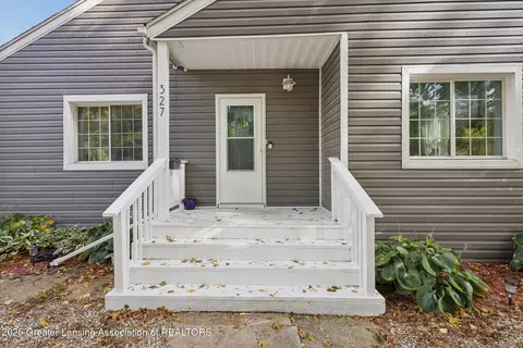 Exterior - 327 Steele St, Mason, MI 48854 photo 2 of 6