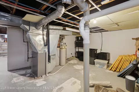 Other - 327 Steele St, Mason, MI 48854 photo 6 of 8