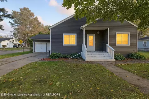 Exterior - 327 Steele St, Mason, MI 48854 photo 1 of 6
