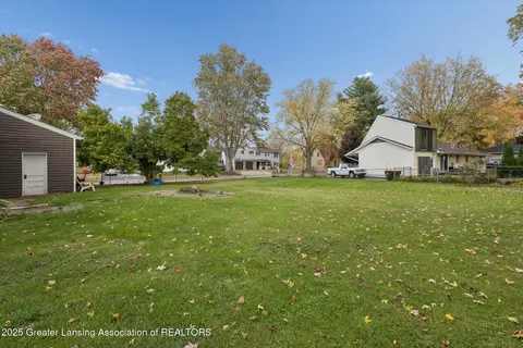 Exterior - 327 Steele St, Mason, MI 48854 photo 3 of 6