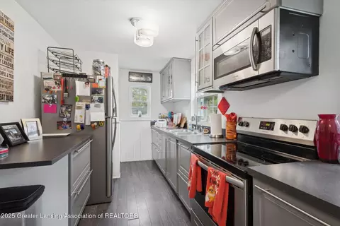 Kitchen - 327 Steele St, Mason, MI 48854 photo 1 of 2