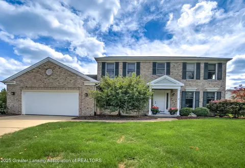 1325 Ivywood Dr, Okemos, MI 48864