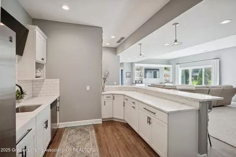Kitchen - 411 Bubbling Spring Ct, Mason, MI 48854 photo 5 of 5