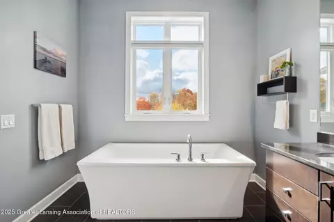 Bath - 411 Bubbling Spring Ct, Mason, MI 48854 photo 1 of 6