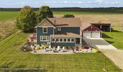 4841 N Essex Center Rd, Saint Johns, MI 48879