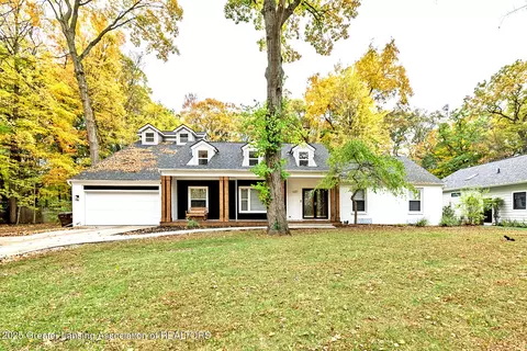 6327 Skyline Dr, East Lansing, MI 48823