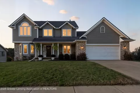 5170 Runnymede Dr, Holt, MI 48842