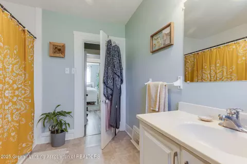 Bath - 7561 Clark Rd, Bath, MI 48808 photo 2 of 3