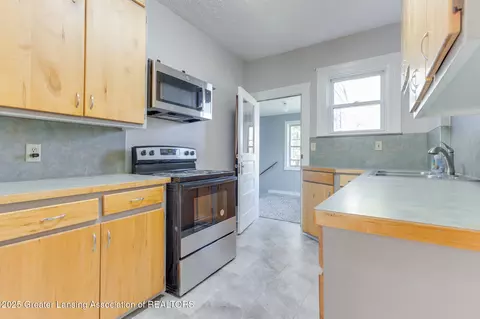 Kitchen - 7561 Clark Rd, Bath, MI 48808 photo 1 of 3
