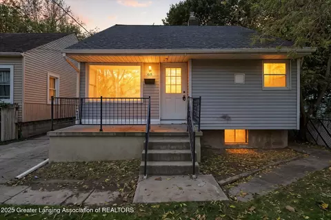 1615 William St, Lansing, MI 48915