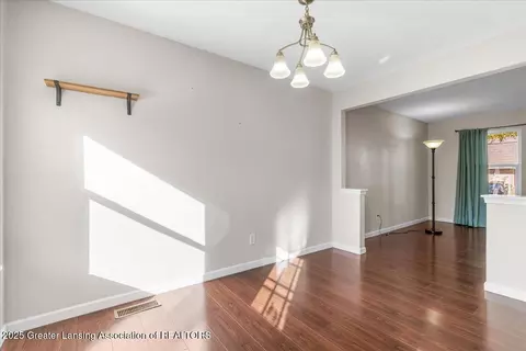 6159 Scotmar Dr, Lansing, MI 48911 photo 7