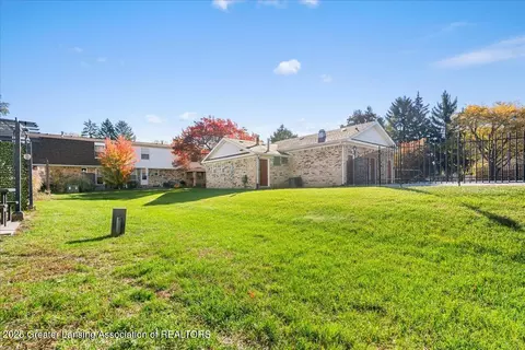 6159 Scotmar Dr, Lansing, MI 48911 photo 24