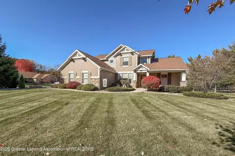 13218 Speckledwood Dr, Dewitt, MI 48820